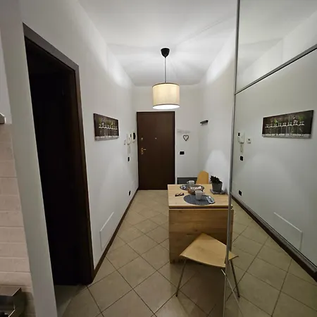 Divina House * Marino